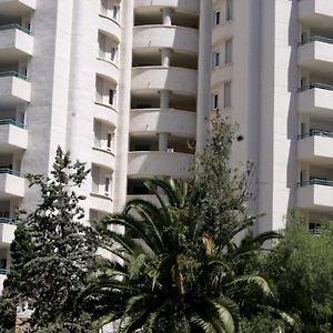 Las Torres Apts